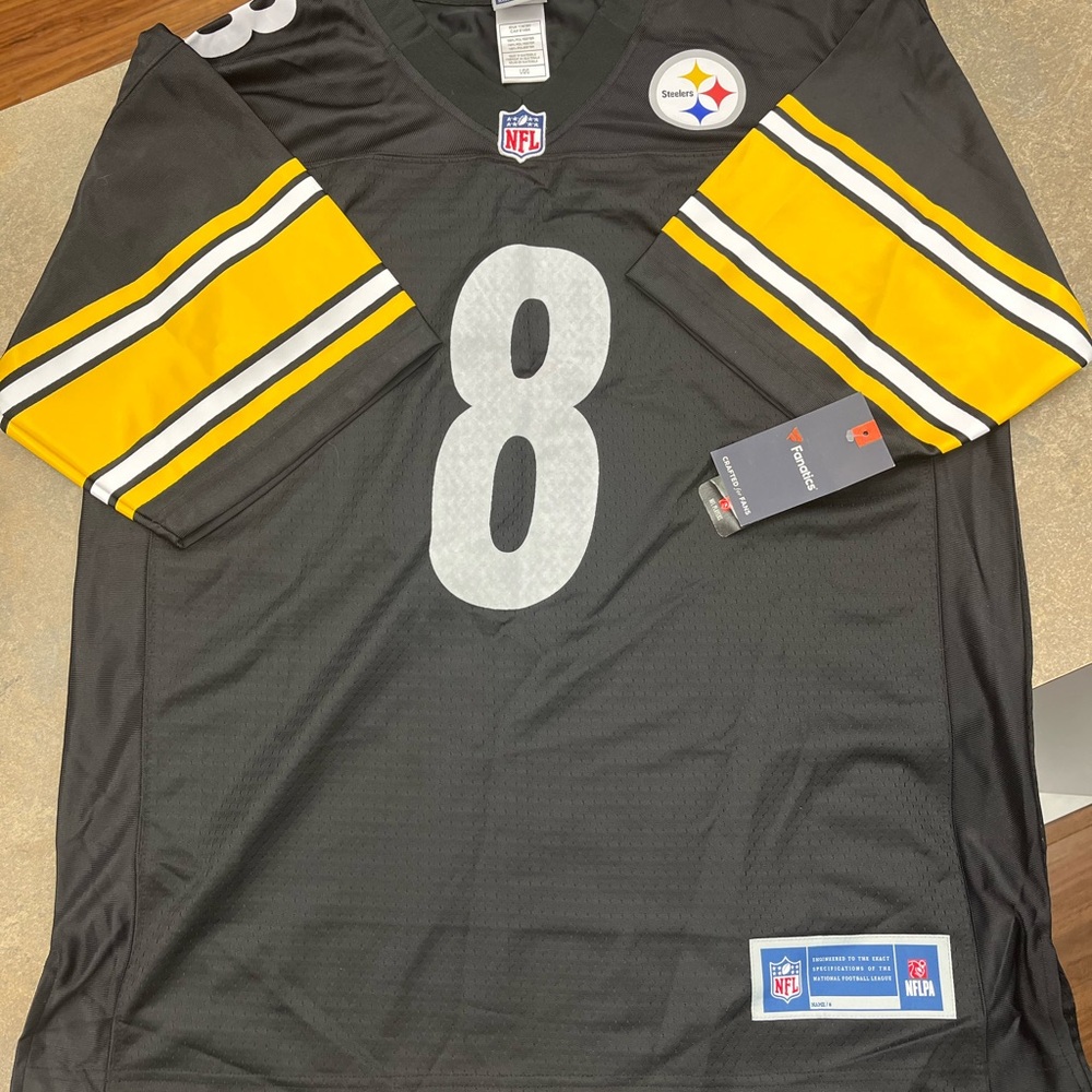 Kenny Pickett Steelers Jersey - Size Large - NWT